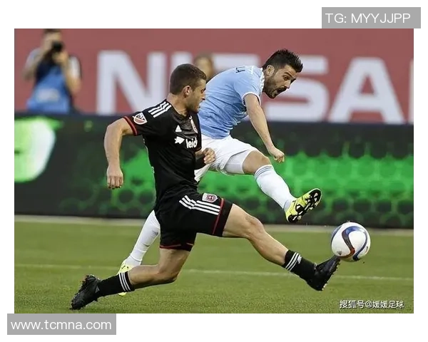 休斯顿队与明尼苏达星队的激烈对决引发球迷热情高涨 休斯顿队与明尼苏达星队的激烈对决引发球迷热情高涨