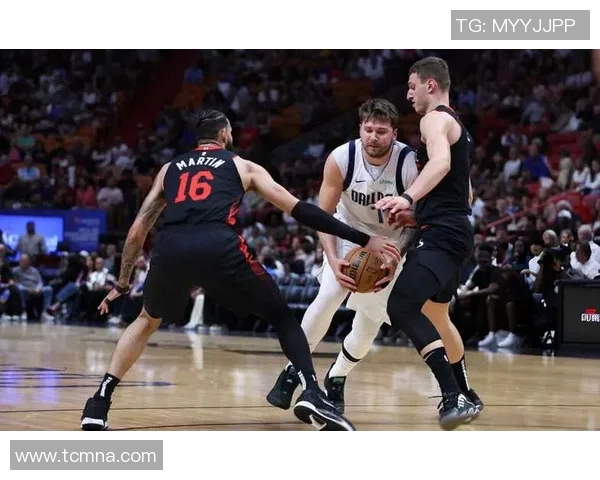 开拓者与快船季前赛激战在即球迷期待精彩对决与新阵容表现