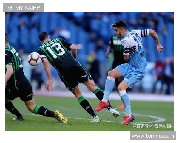 森索罗与史帕尔激战正酣谁能在意甲赛场上笑到最后